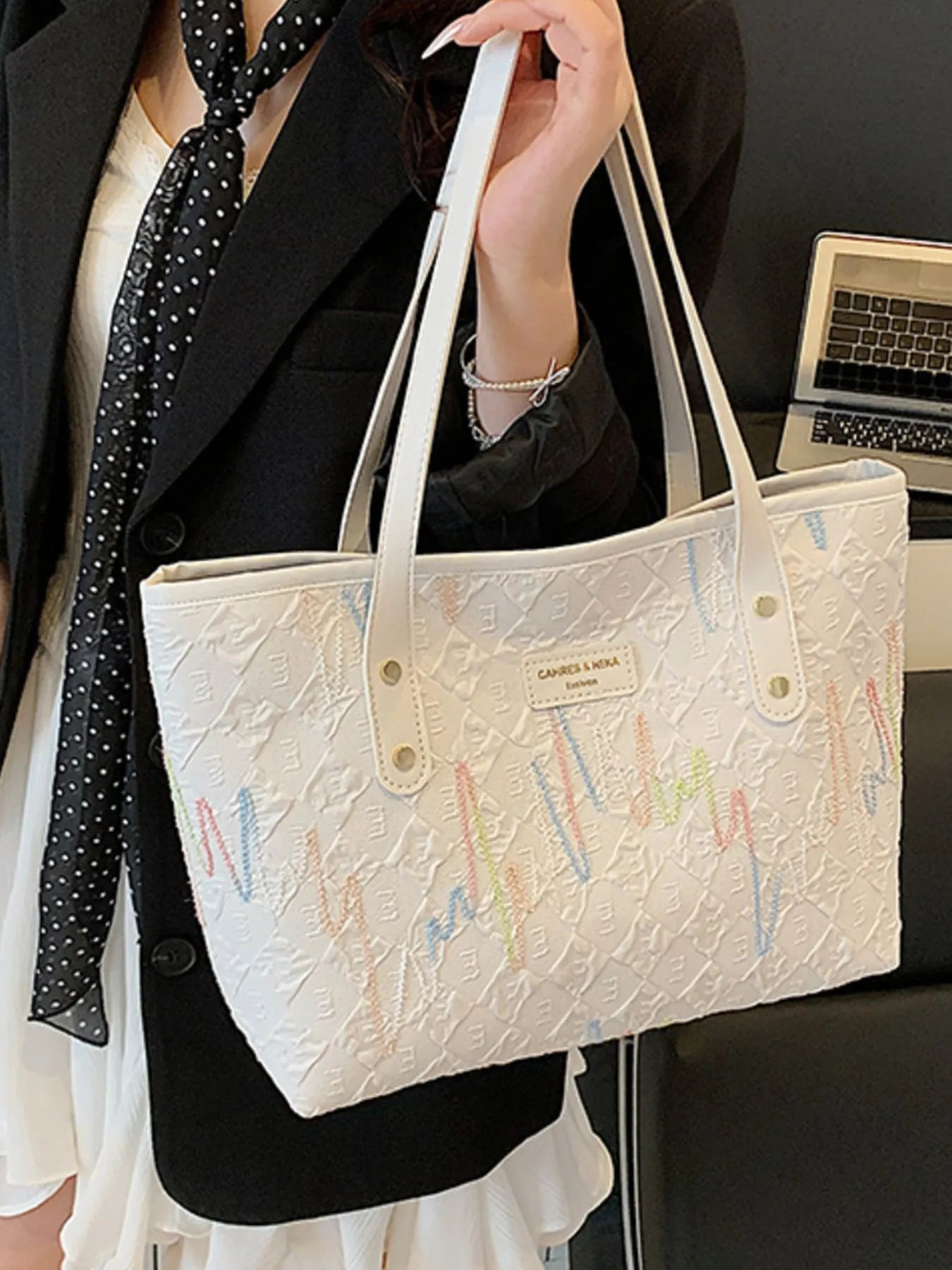 9d4f3755-e4d0-4d91-89f1-a70ab5f7120b-Max-Origin